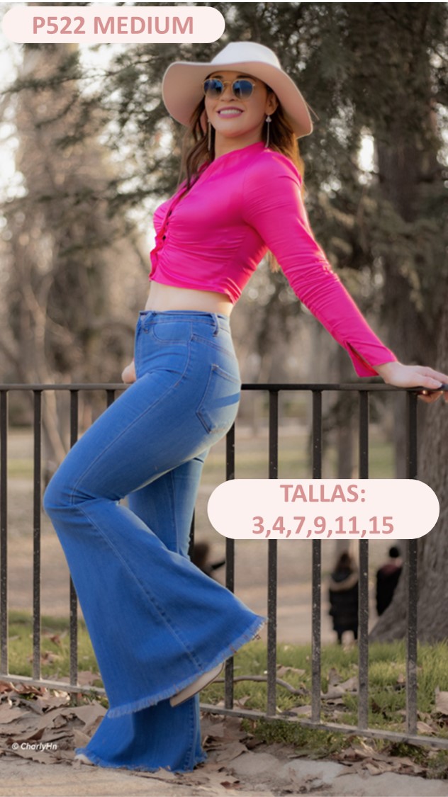 Jeans cintura alta acampanada